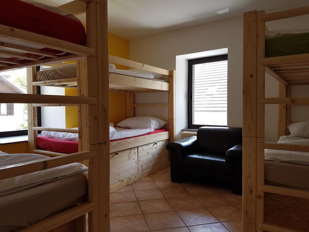 Hostel Bovec Ngoại thất bức ảnh